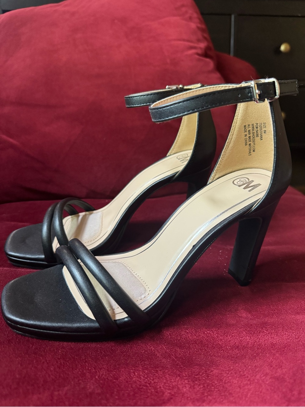 Chelsea Moreland Shoes Women 8M Black Ankle Straps 4” Heels 752060 Ivana NWOT